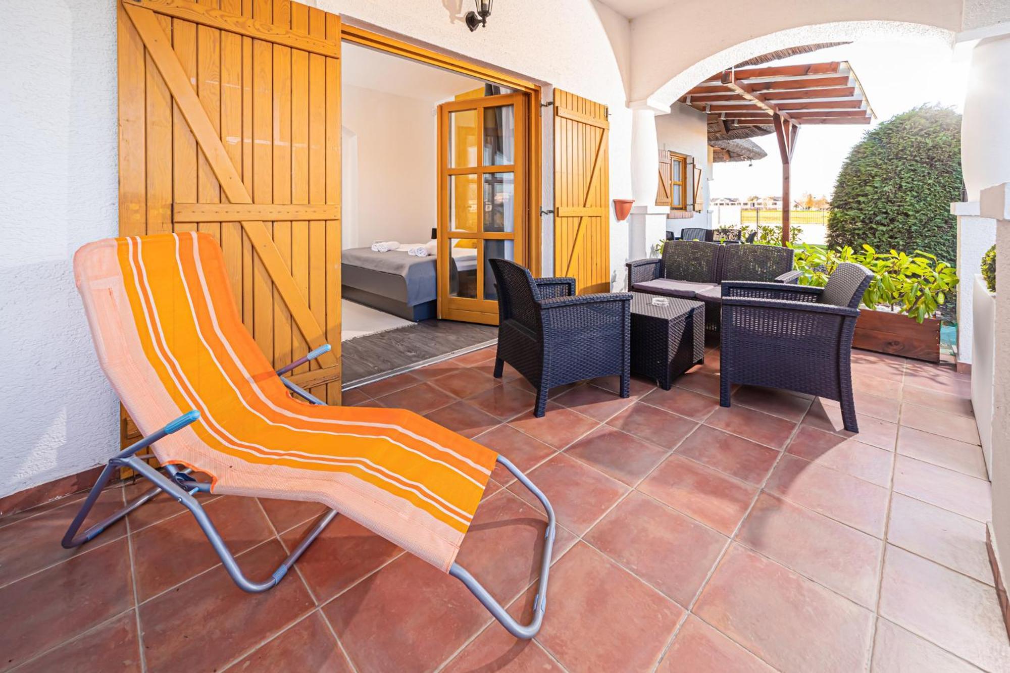 Maison d'hôtes Rigotanya Relax & Wellness Panzio Buekfuerdo 3*