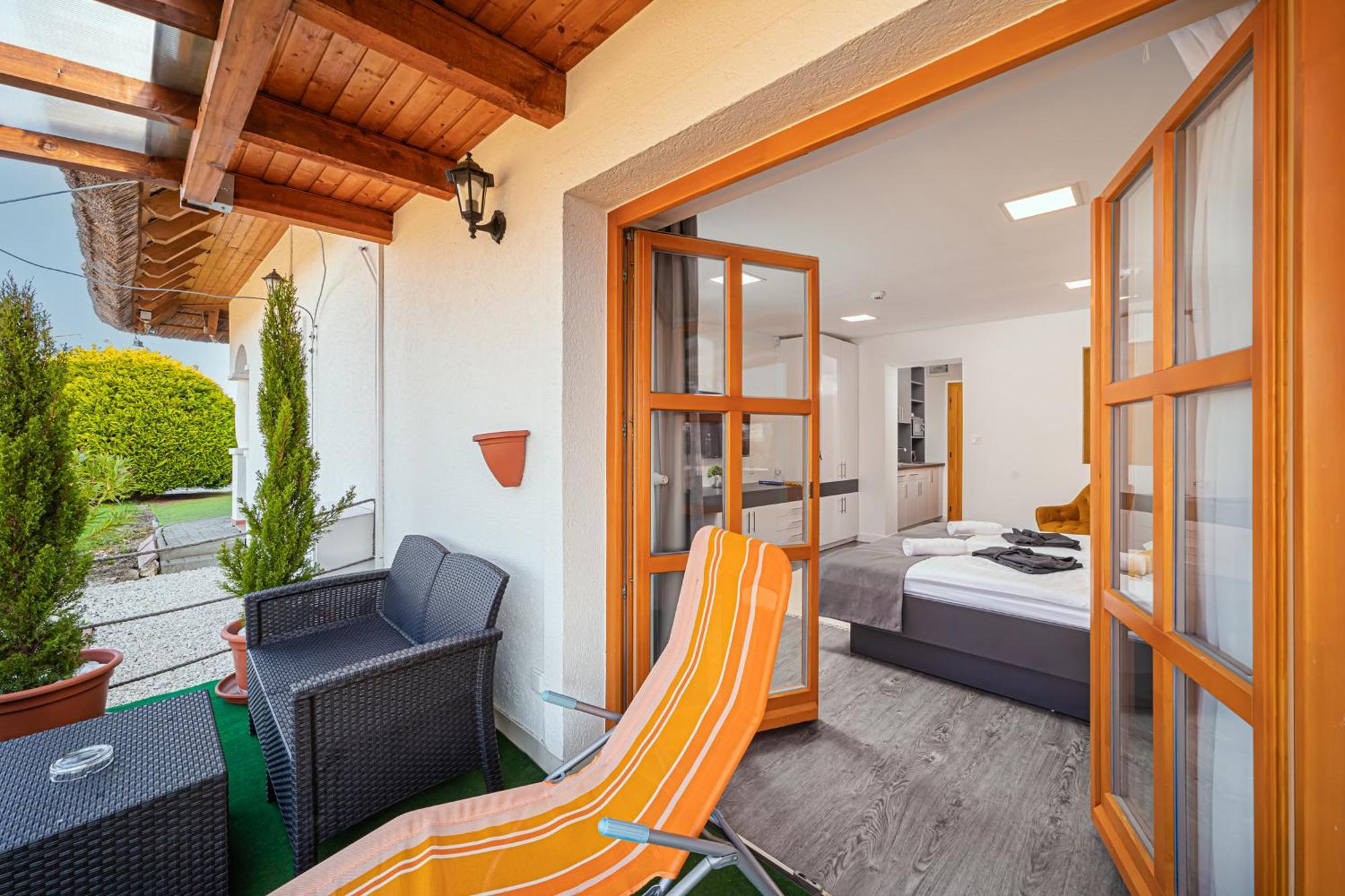 בית הארחה Rigotanya Relax & Wellness Panzio Buekfuerdo 3*